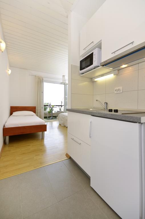 Villa Dalmatia Apartments Brela Exterior foto